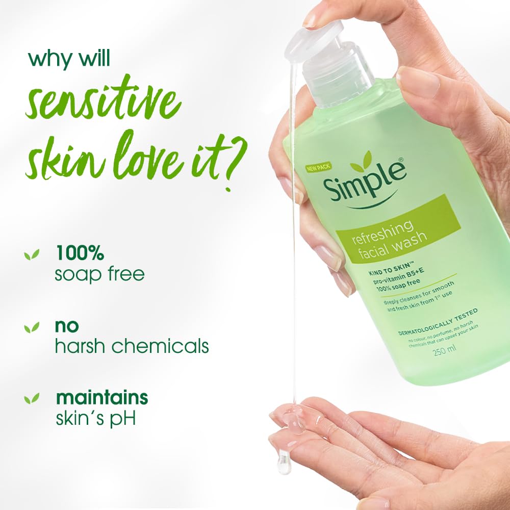 Simple Kind to Skin Refreshing Facial Wash | 100% Soap-Free Gentle Cleanser with Vitamin E & Glycerin | For All Skin Types | Perfect for Sensitive Skin, 250ml