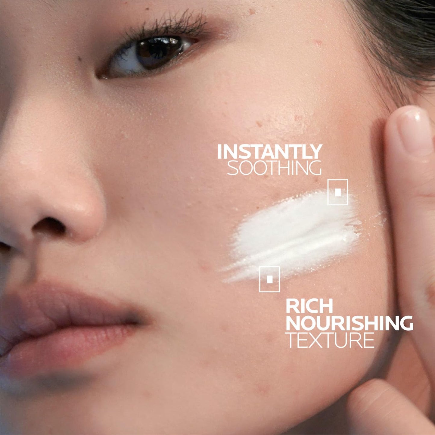 La Roche-Posay Cicaplast Baume B5+ Repair Moisturizer Balm | Hydating Multi-Purpose Soothing Cream for Dry, Sensitive & Damaged Skin, Fragrance Free 15 ml